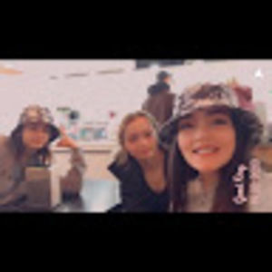 Meet your Posher, Cassie ward